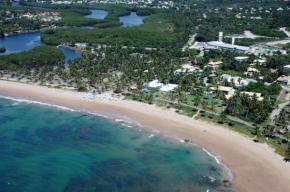  Bahia Plaza Hotel  Камасари